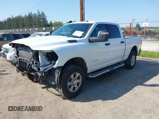 2024 Ram 2500 Big Horn with VIN 3C6UR5DJ2RG286053, listed as a IAAI auction lot 42054467 with 26,834 mi miles and . Bid and sale history available at DreamBid. Image 18.