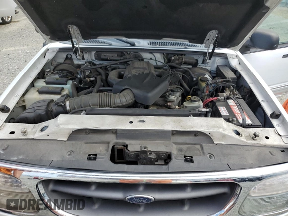 2001 Ford Explorer XLT with VIN 1FMZU73E31UB04094, listed as a Copart auction lot 62517655 with 85,961 mi miles and Salvage title. Bid and sale history available at DreamBid. Image 12.