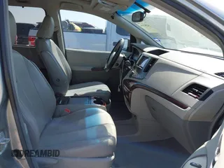 2011 Toyota Sienna XLE AAS with VIN 5TDYK3DC2BS048831, listed as a IAAI auction lot 42002556 with 231,906 mi miles and . Bid and sale history available at DreamBid. Image 5.