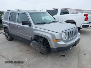 2015 Jeep Patriot Sport with VIN 1C4NJPBB3FD428835, listed as a IAAI auction lot 41637485 with 139,866 mi miles. Bid and sale history available at carsss.com. Image 1.