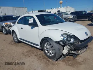 2015 Volkswagen Beetle Fleet Edition with VIN 3VWF17AT3FM651960, listed as a IAAI auction lot 41815688 with 113,907 mi miles and . Bid and sale history available at DreamBid. Image 1.