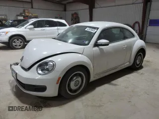 2012 Volkswagen Beetle 2.5L PZEV with VIN 3VWJP7AT0CM608875, listed as a Copart auction lot 42929045 with 109,462 mi miles and Salvage Title. Bid and sale history available at carsss.com. Image 1.