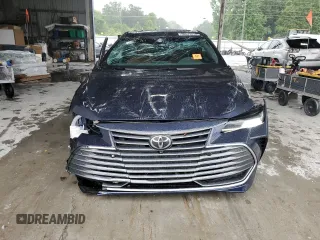 2019 Toyota Avalon XLE z VIN 4T1BZ1FBXKU024052, wystawiony jako Copart lot #58842615 z przebiegiem 74 948 mil mil oraz Szkoda całkowita • Salvage title. Historia ofert i sprzedaży dostępna na DreamBid. Obrazek 5.
