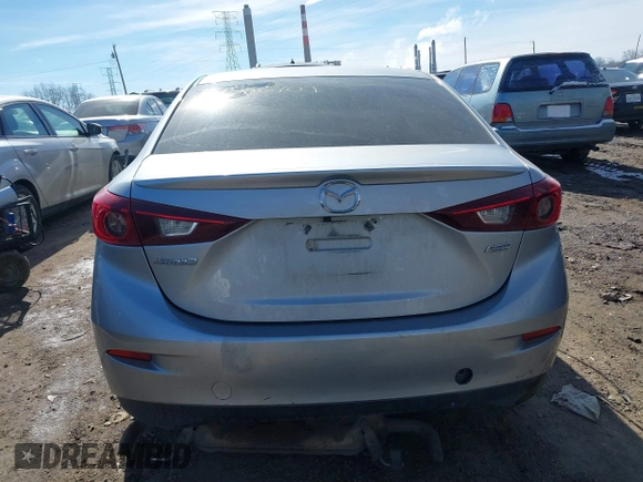 2018 Mazda 3 Touring z VIN 3MZBN1V36JM205904, wystawiony jako IAAI lot #41586707 z przebiegiem 145 401 mil mil oraz . Historia ofert i sprzedaży dostępna na DreamBid. Obrazek 15.