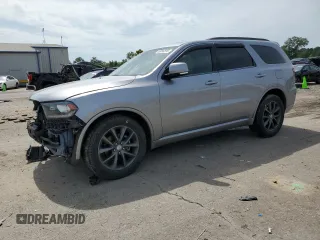2018 Dodge Durango GT z VIN 1C4RDHDGXJC213152, wystawiony jako Copart lot #56956595 z przebiegiem 162 507 mil mil oraz Szkoda całkowita • Salvage title. Historia ofert i sprzedaży dostępna na DreamBid. Obrazek 1.
