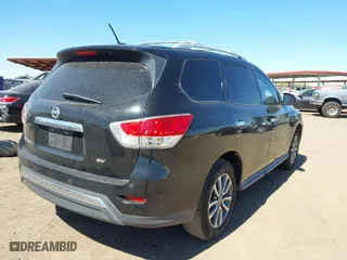 2013 Nissan Pathfinder SL with VIN 5N1AR2MN4DC651580, listed as a IAAI auction lot 41871766 with 177,854 mi miles. Bid and sale history available at carsss.com. Image 4.