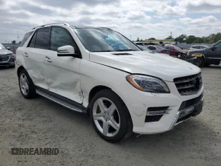 2013 Mercedes-Benz M 550 with VIN 4JGDA7DB9DA184708, listed as a Copart auction lot 53168655 with 99,068 mi miles and Salvage title. Bid and sale history available at DreamBid. Image 4.