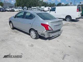2019 Nissan Versa SV с VIN 3N1CN7AP9KL853119, выставлен на аукционе IAAI как лот 40735788 с пробегом 89 922 миль миль и . История ставок и продаж доступна на DreamBid. Изображение 3.