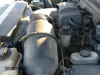2000 Ford F-150 XL с VIN 1FTRX07LXYKA08240, выставлен на аукционе IAAI как лот 41298851 с пробегом Не указан миль и . История ставок и продаж доступна на DreamBid. Изображение 13.