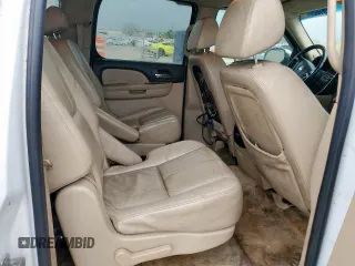 2008 Chevrolet Suburban 3LT с VIN 3GNFC16078G201987, выставлен на аукционе Copart как лот 51620105 с пробегом 323 553 миль миль и Чистый • Clean title. История ставок и продаж доступна на DreamBid. Изображение 11.