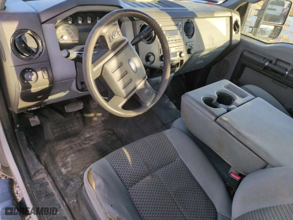 2012 Ford Super Duty F-350 SRW Lariat with VIN 1FT8X3B6XCED08530, listed as a Copart auction lot 81821204 with 296,182 mi miles and Salvage Title. Bid and sale history available at carsss.com. Image 8.