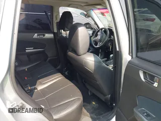 2013 Subaru Forester X Limited с VIN JF2SHAEC2DH441521, выставлен на аукционе IAAI как лот 42397403 с пробегом 130 000 миль миль и . История ставок и продаж доступна на DreamBid. Изображение 8.