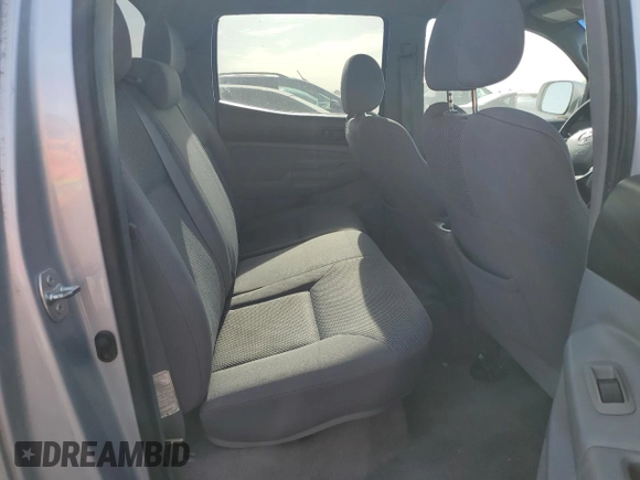 2005 Toyota Tacoma PreRunner with VIN 3TMKU72N65M003911, listed as a Copart auction lot 49546495 with 281,611 mi miles and Salvage title. Bid and sale history available at DreamBid. Image 10.