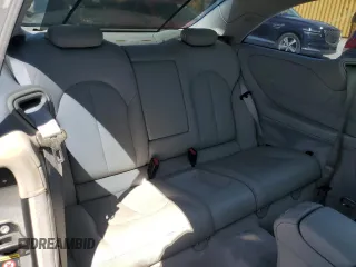 2004 Mercedes-Benz CLK 320 z VIN WDBTJ65J74F079165, wystawiony jako Copart lot #52729275 z przebiegiem 119 573 mil mil oraz Czysty tytuł • Clean title. Historia ofert i sprzedaży dostępna na DreamBid. Obrazek 10.