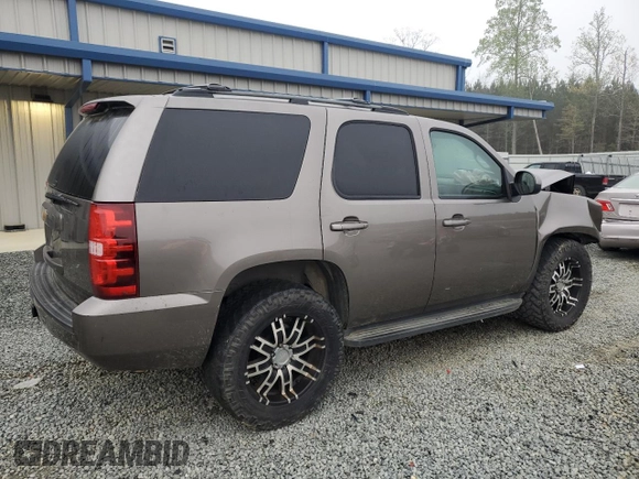 2013 Chevrolet Tahoe LS with VIN 1GNSCAE04DR221110, listed as a Copart auction lot 51608435 with 204,575 mi miles and Salvage title. Bid and sale history available at DreamBid. Image 3.