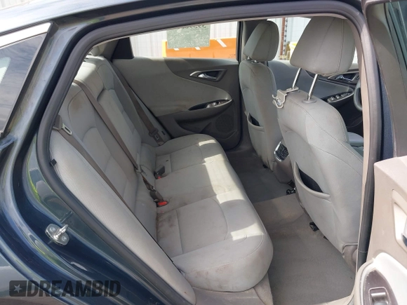 2020 Chevrolet Malibu LT with VIN 1G1ZD5ST6LF069754, listed as a IAAI auction lot 39596554 with 139,103 mi miles and . Bid and sale history available at DreamBid. Image 8.