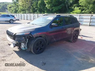 2018 Jeep Cherokee Latitude with VIN 1C4PJMCBXJD597667, listed as a IAAI auction lot 42486786 with 149,081 mi miles and . Bid and sale history available at DreamBid. Image 2.