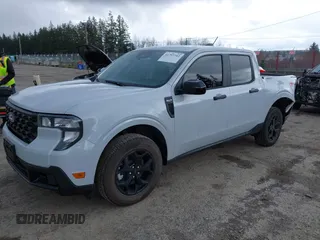 2025 Ford Maverick z VIN 3FTTW8JA1SRA04479, wystawiony jako IAAI lot #41797702 z przebiegiem 2 388 mil mil oraz . Historia ofert i sprzedaży dostępna na DreamBid. Obrazek 18.