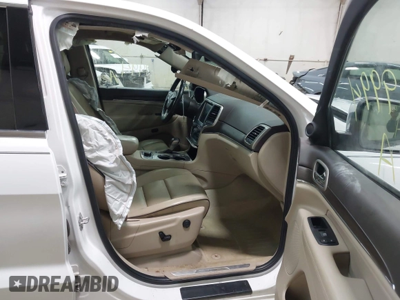 2017 Jeep Grand Cherokee Overland with VIN 1C4RJFCG7HC749730, listed as a IAAI auction lot 42009994 with 111,073 mi miles. Bid and sale history available at carsss.com. Image 5.