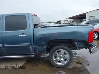 2011 Chevrolet Silverado 1500 LT with VIN 3GCPCSE08BG208197, listed as a IAAI auction lot 41865262 with 144,512 mi miles and . Bid and sale history available at DreamBid. Image 19.