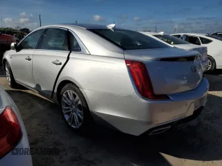 2019 Cadillac XTS Luxury z VIN 2G61M5S34K9152758, wystawiony jako Copart lot #42546755 z przebiegiem 17 649 mil mil oraz Nie do naprawy. Historia ofert i sprzedaży dostępna na DreamBid. Obrazek 2.