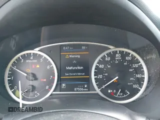 2019 Nissan Sentra SV z VIN 3N1AB7AP1KL604264, wystawiony jako IAAI lot #42304142 z przebiegiem 87 506 mil mil oraz . Historia ofert i sprzedaży dostępna na DreamBid. Obrazek 7.