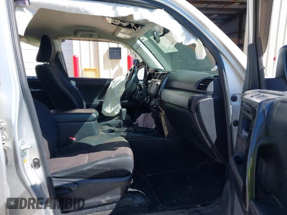 2014 Toyota 4Runner Limited with VIN JTEBU5JR1E5165584, listed as a IAAI auction lot 41727845 with 178,774 mi miles. Bid and sale history available at carsss.com. Image 5.