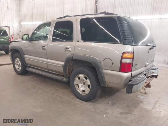 2001 Chevrolet Tahoe LS with VIN 1GNEK13T31J122690, listed as a IAAI auction lot 41824624 with 1 mi miles. Bid and sale history available at carsss.com. Image 3.