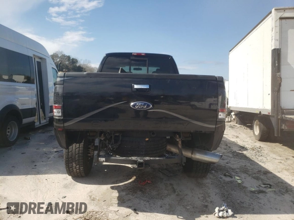 2010 Ford F-350 XL with VIN 1FTWW3BR8AEB39898, listed as a Copart auction lot 43121685 with 249,799 mi miles and Salvage title. Bid and sale history available at DreamBid. Image 6.