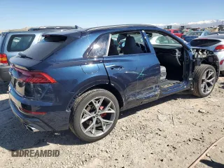 2023 Audi SQ8 Prestige z VIN WA1CWBF1XPD037089, wystawiony jako Copart lot #46889654 z przebiegiem 3718 mil mil oraz . Historia ofert i sprzedaży dostępna na DreamBid. Obrazek 3.