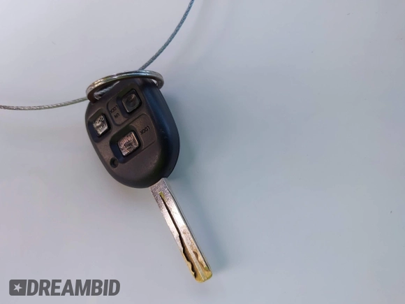 2006 Lexus RX 400h with VIN JTJHW31UX62000621, listed as a IAAI auction lot 42153940 with 196,848 mi miles and . Bid and sale history available at DreamBid. Image 11.