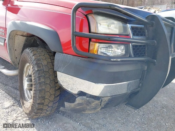 2006 Chevrolet Silverado 2500HD LT3 with VIN 1GCHK23D46F270846, listed as a IAAI auction lot 41395200 with NaN miles. Bid and sale history available at carsss.com. Image 17.