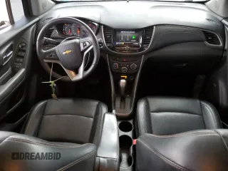 2020 Chevrolet Trax LT with VIN KL7CJLSB7LB350600, listed as a Copart auction lot 43282985 with 77,116 mi miles and Salvage Title. Bid and sale history available at DreamBid. Image 8.