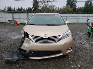 2011 Toyota Sienna XLE AAS with VIN 5TDYK3DC7BS124835, listed as a Copart auction lot 52324145 with 119,260 mi miles and Salvage Title. Bid and sale history available at carsss.com. Image 5.