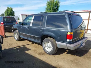 1997 Ford Explorer XLT with VIN 1FMDU35P2VZC38816, listed as a IAAI auction lot 42599570 with 190,282 mi miles and . Bid and sale history available at DreamBid. Image 3.