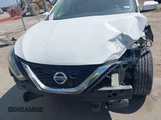 2019 Nissan Sentra S with VIN 3N1AB7AP5KY203397, listed as a IAAI auction lot 41783825 with 101,587 mi miles. Bid and sale history available at carsss.com. Image 18.