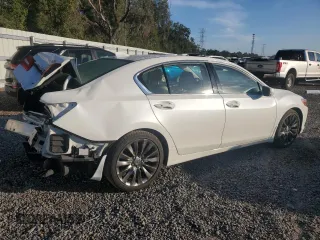 2017 Acura RLX w/Technology Pkg with VIN JH4KC1F52HC000678, listed as a Copart auction lot 83598294 with 86,888 mi miles and Salvage Title. Bid and sale history available at carsss.com. Image 3.