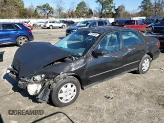 1998 Honda Accord DX z VIN 1HGCF8642WA040136, wystawiony jako Copart lot #87664635 z przebiegiem 167 486 mil mil oraz Szkoda całkowita • Salvage title. Historia ofert i sprzedaży dostępna na DreamBid. Obrazek 1.