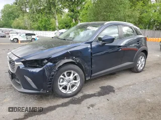 2018 Mazda CX-3 Sport z VIN JM1DKFB79J1323497, wystawiony jako Copart lot #56168875 z przebiegiem 60 284 mil mil oraz Szkoda całkowita • Salvage title. Historia ofert i sprzedaży dostępna na DreamBid. Obrazek 1.