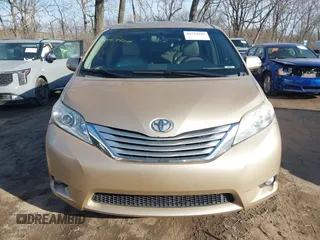 2014 Toyota Sienna Ltd with VIN 5TDDK3DCXES088559, listed as a IAAI auction lot 41534244 with 252,783 mi miles. Bid and sale history available at carsss.com. Image 12.