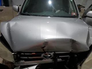 2007 Toyota RAV4 Limited with VIN JTMBD31V875067600, listed as a Copart auction lot 42049015 with 0 mi miles and Salvage Title. Bid and sale history available at carsss.com. Image 13.