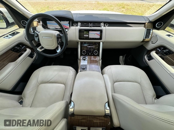 2019 Land Rover Range Rover HSE with VIN SALGS2SV0KA540872, listed as a Copart auction lot 59046305 with 130,477 mi miles and Clean title. Bid and sale history available at DreamBid. Image 9.