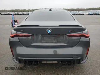 2024 BMW M4 Competition xDrive with VIN WBS43AZ01RCR15588, listed as a Copart auction lot 83967674 with 9,061 mi miles and Salvage Title. Bid and sale history available at carsss.com. Image 6.