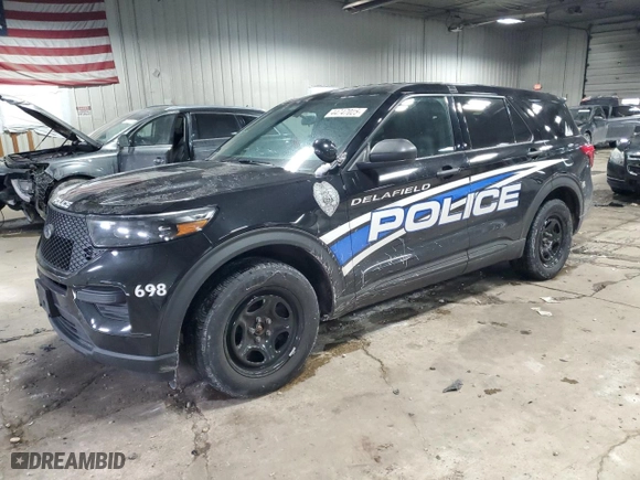 2022 Ford Police Interceptor Utility with VIN 1FM5K8ABXNGB59360, listed as a Copart auction lot 44747025 with 58,260 mi miles and Salvage Title. Bid and sale history available at carsss.com. Image 1.