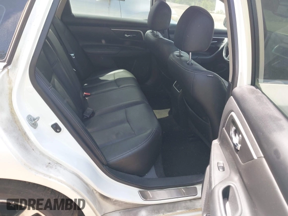 2016 Nissan Altima SR with VIN 1N4AL3AP9GC136005, listed as a IAAI auction lot 42041717 with 136,594 mi miles and . Bid and sale history available at DreamBid. Image 8.