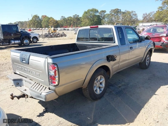 2001 Nissan Frontier 2WD XE with VIN 1N6DD26S61C309401, listed as a IAAI auction lot 40696750 with 221,948 mi miles. Bid and sale history available at carsss.com. Image 4.