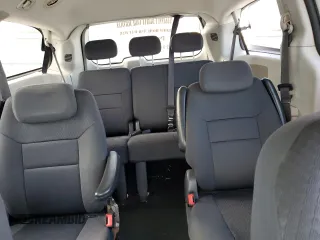 2010 Dodge Grand Caravan SE with VIN 2D4RN4DE9AR237795, listed as a Copart auction lot 55561025 with 212,109 mi miles and Clean Title. Bid and sale history available at DreamBid. Image 10.