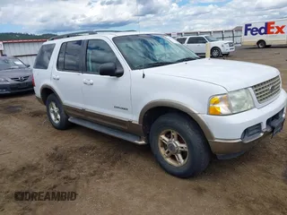 2002 Ford Explorer Eddie Bauer z VIN 1FMZU64W02ZC72927, wystawiony jako IAAI lot #42704235 z przebiegiem 126 317 mil mil oraz . Historia ofert i sprzedaży dostępna na DreamBid. Obrazek 1.
