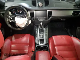 2018 Porsche Macan GTS with VIN WP1AG2A53JLB60541, listed as a Copart auction lot 46892845 with 60,951 mi miles and Clean Title. Bid and sale history available at DreamBid. Image 8.