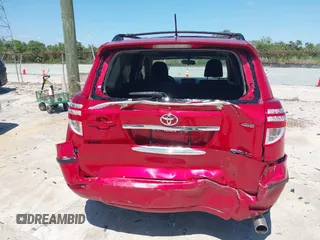 2011 Toyota RAV4 Sport with VIN JTMRK4DV3B5100002, listed as a IAAI auction lot 42030293 with 80,599 mi miles. Bid and sale history available at carsss.com. Image 18.